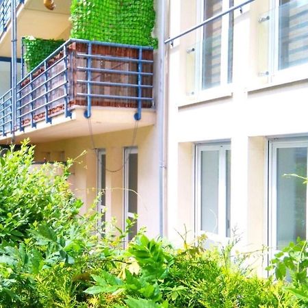 Sonnige Wohnung Im Zentrum Mit Terrasse U Tiefgarage - Netflix & Prime Leipzig Extérieur photo