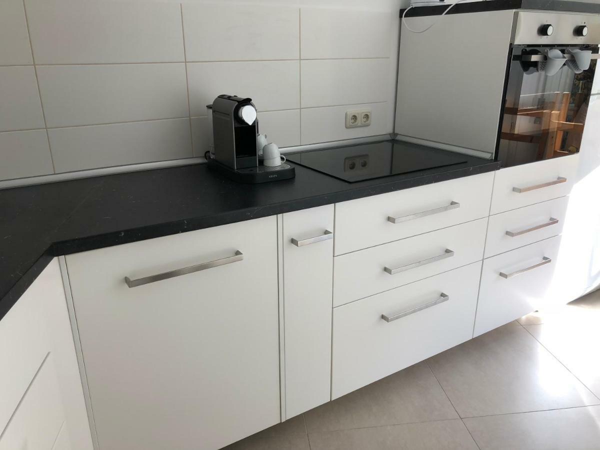 Sonnige Wohnung Im Zentrum Mit Terrasse U Tiefgarage - Netflix & Prime Leipzig Extérieur photo