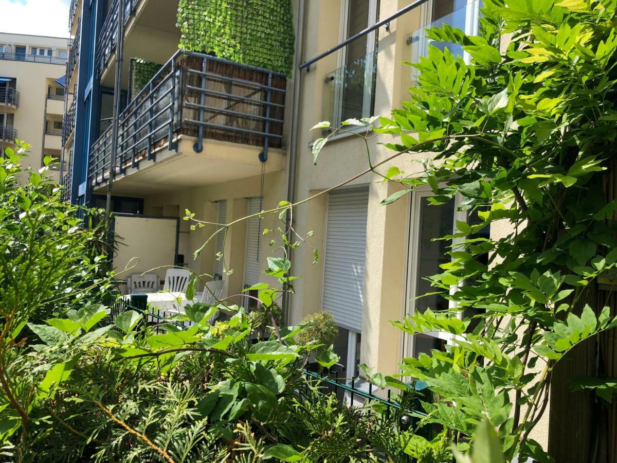 Sonnige Wohnung Im Zentrum Mit Terrasse U Tiefgarage - Netflix & Prime Leipzig Extérieur photo